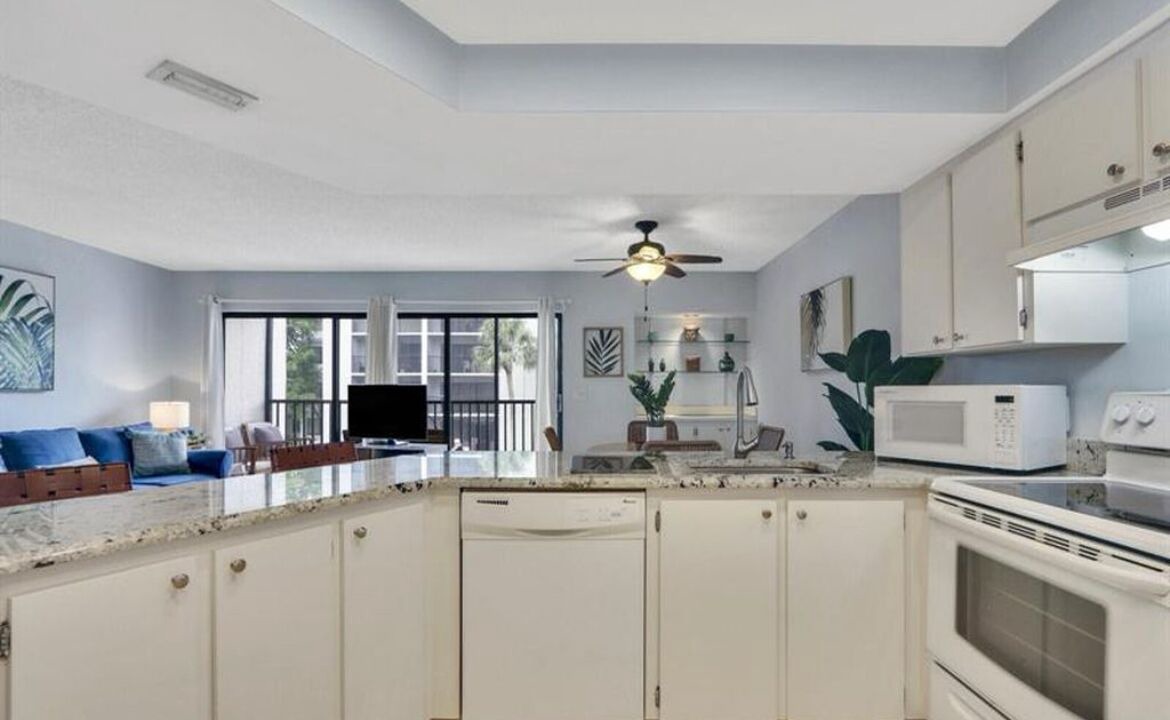 Photo of Kitchen in Jupiter One