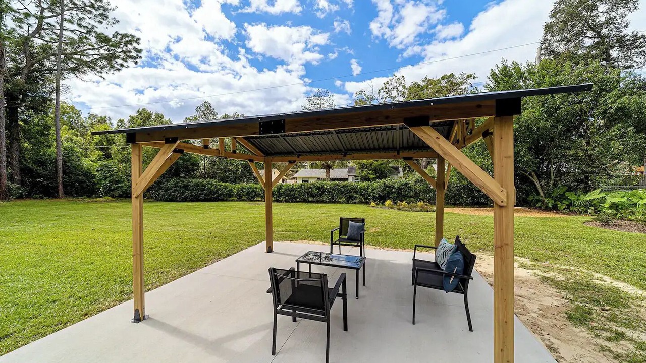 Photo of Outdoor in Fort King District