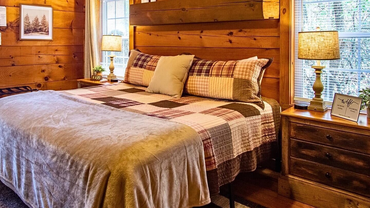 Photo of Bedroom in Sautee Nacoochee