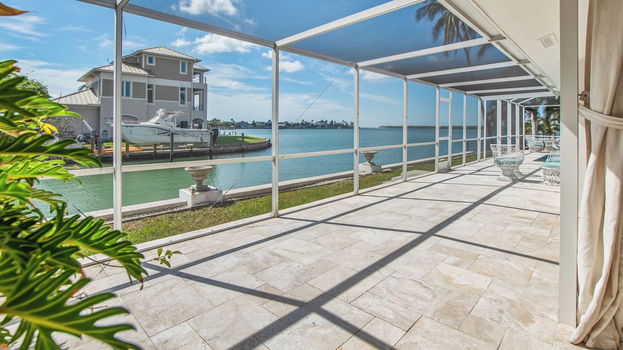 Photo of Patio Balcony in Isles of Capri