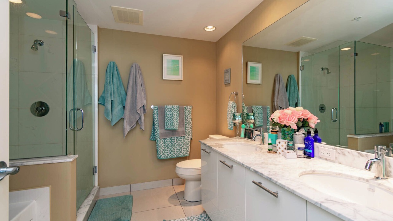 Photo of Bathroom in Edgewood