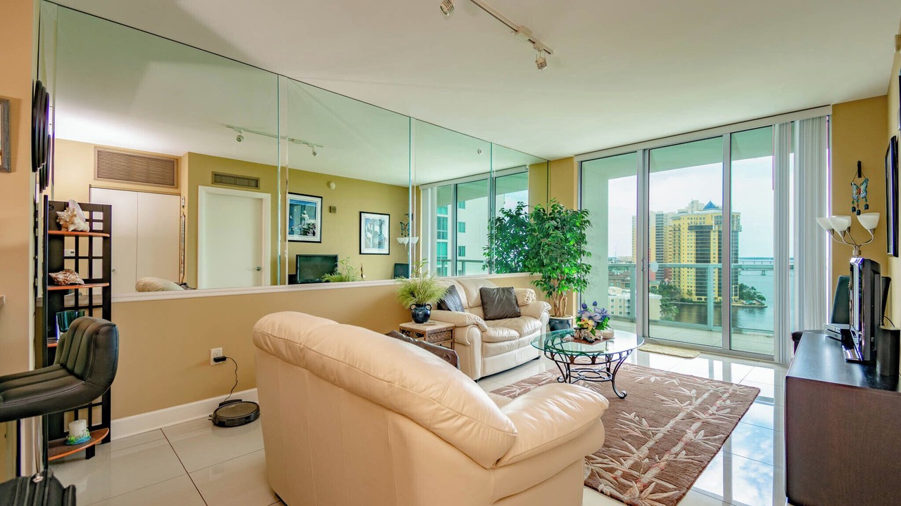 Photo of Livingroom in Edgewood