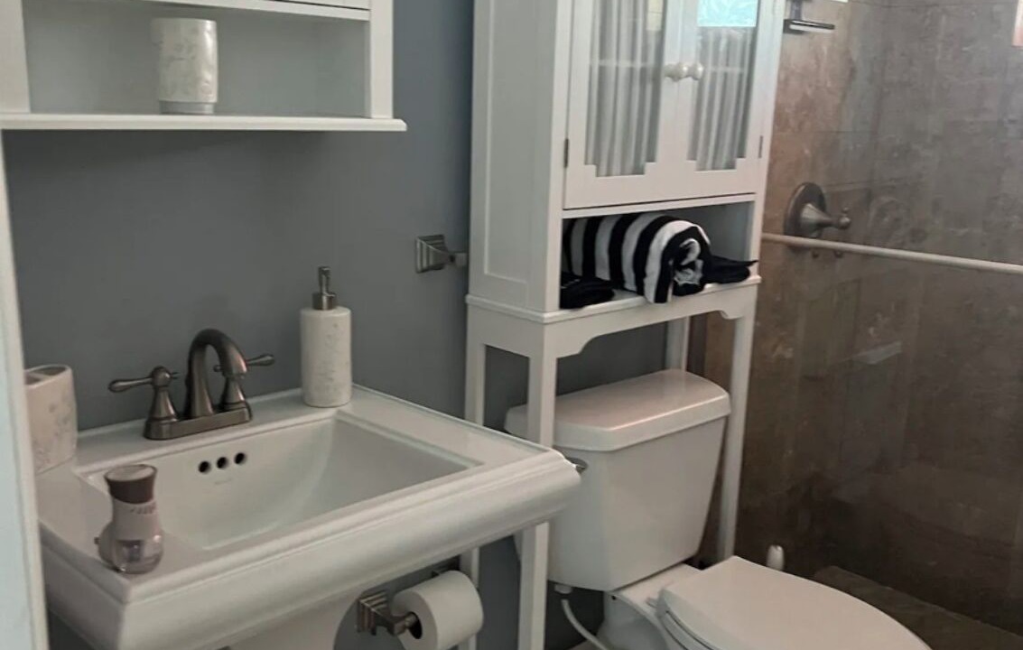 Photo of Bathroom in Olympia Heights