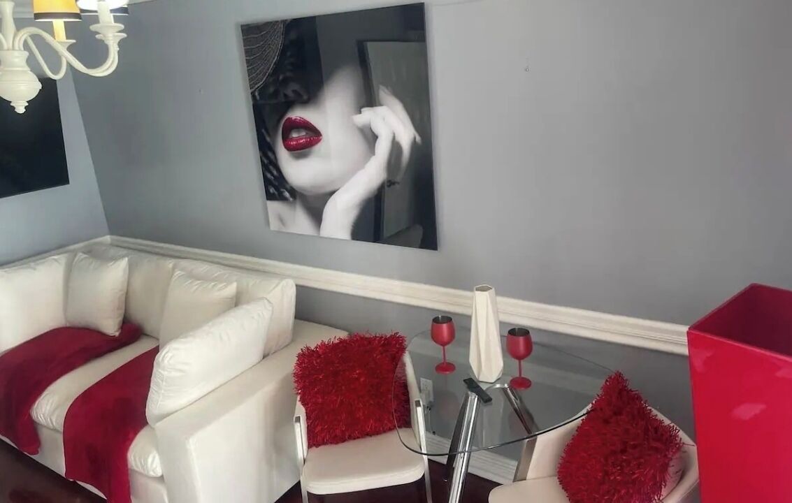 Photo of Livingroom in Olympia Heights