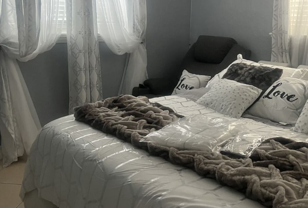 Photo of Bedroom in Olympia Heights