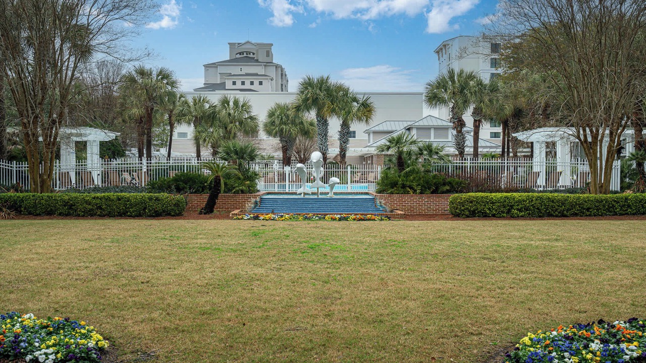Photo of Others in Baytowne Wharf