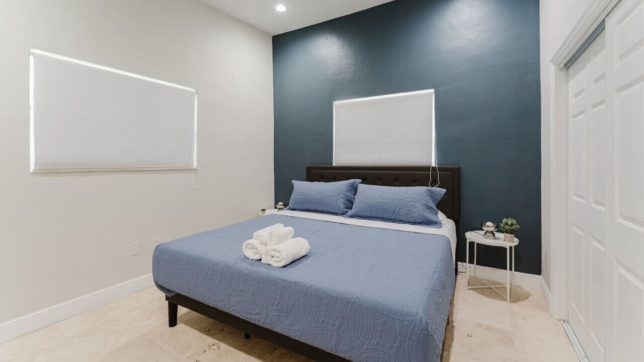 Photo of Bedroom in North Miami Beach