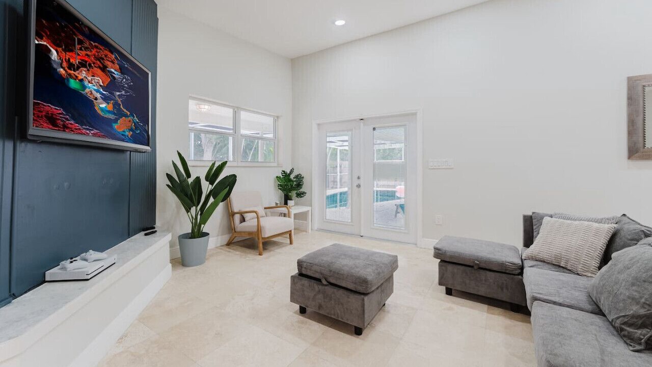 Photo of Livingroom in North Miami Beach