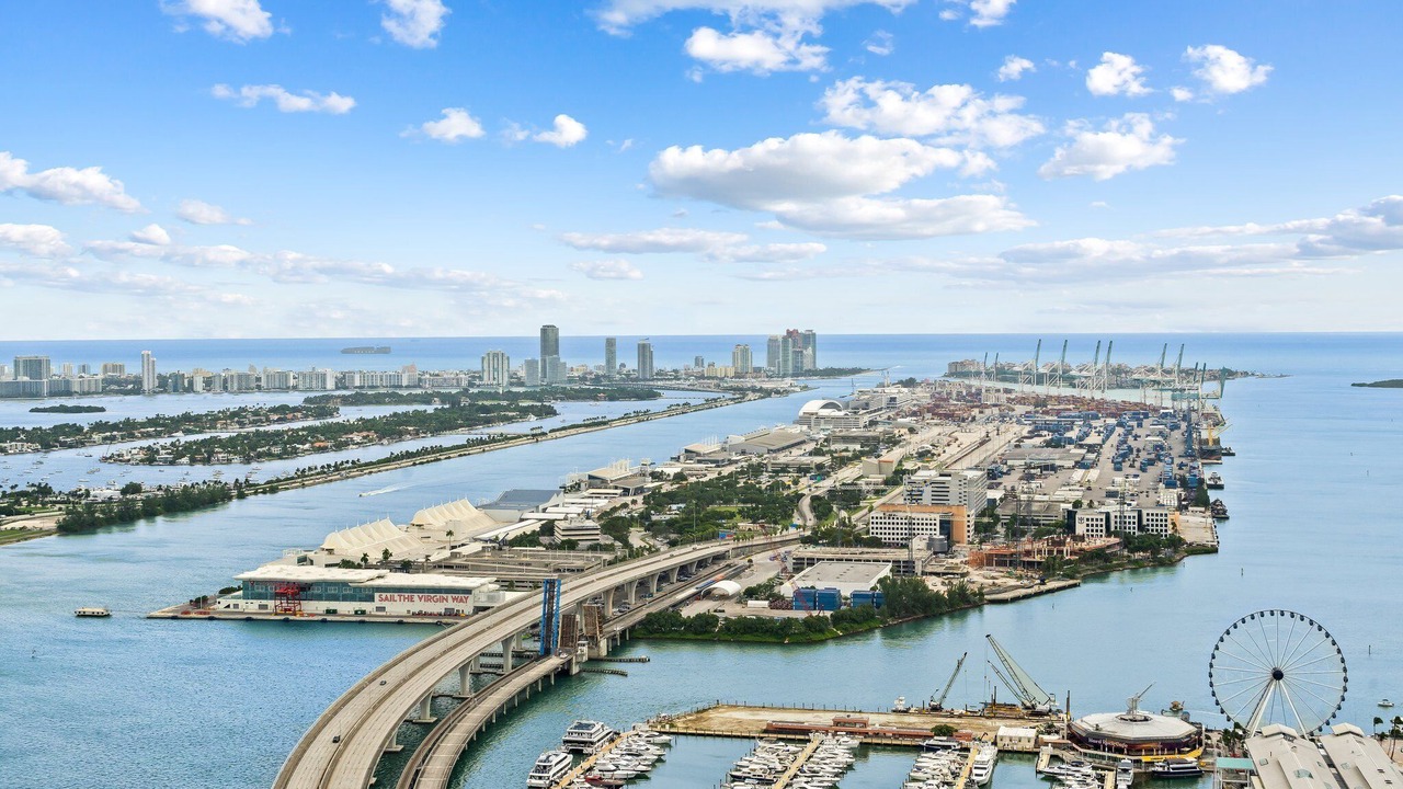 Photo of Outdoor in Overtown