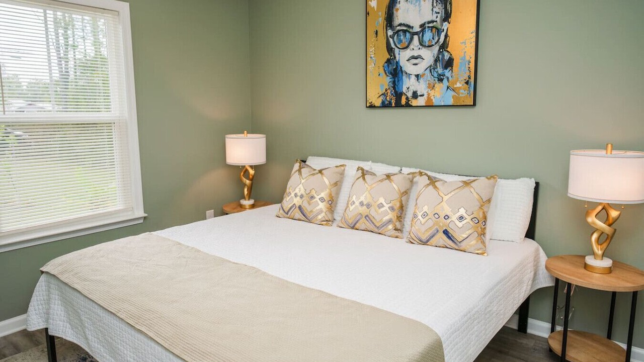 Photo of Bedroom in De Funiak Springs