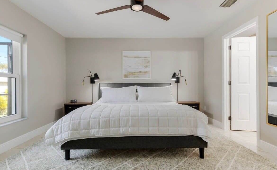 Photo of Bedroom in Diplomat