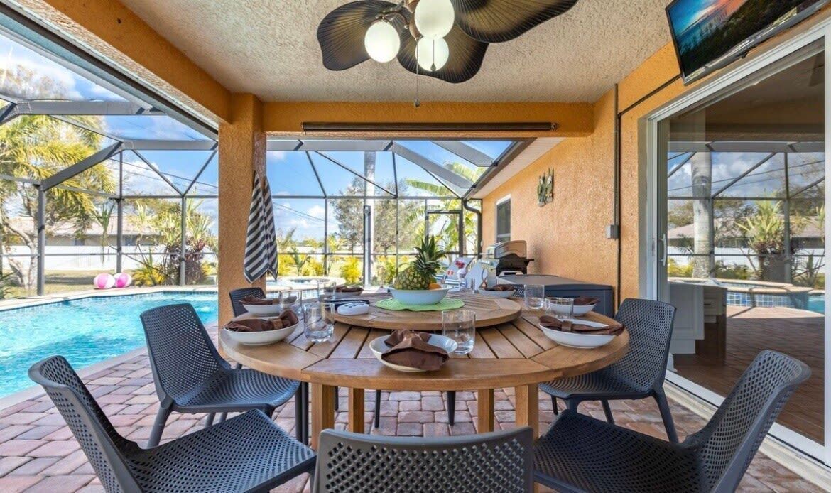 Photo of Outdoor in Diplomat