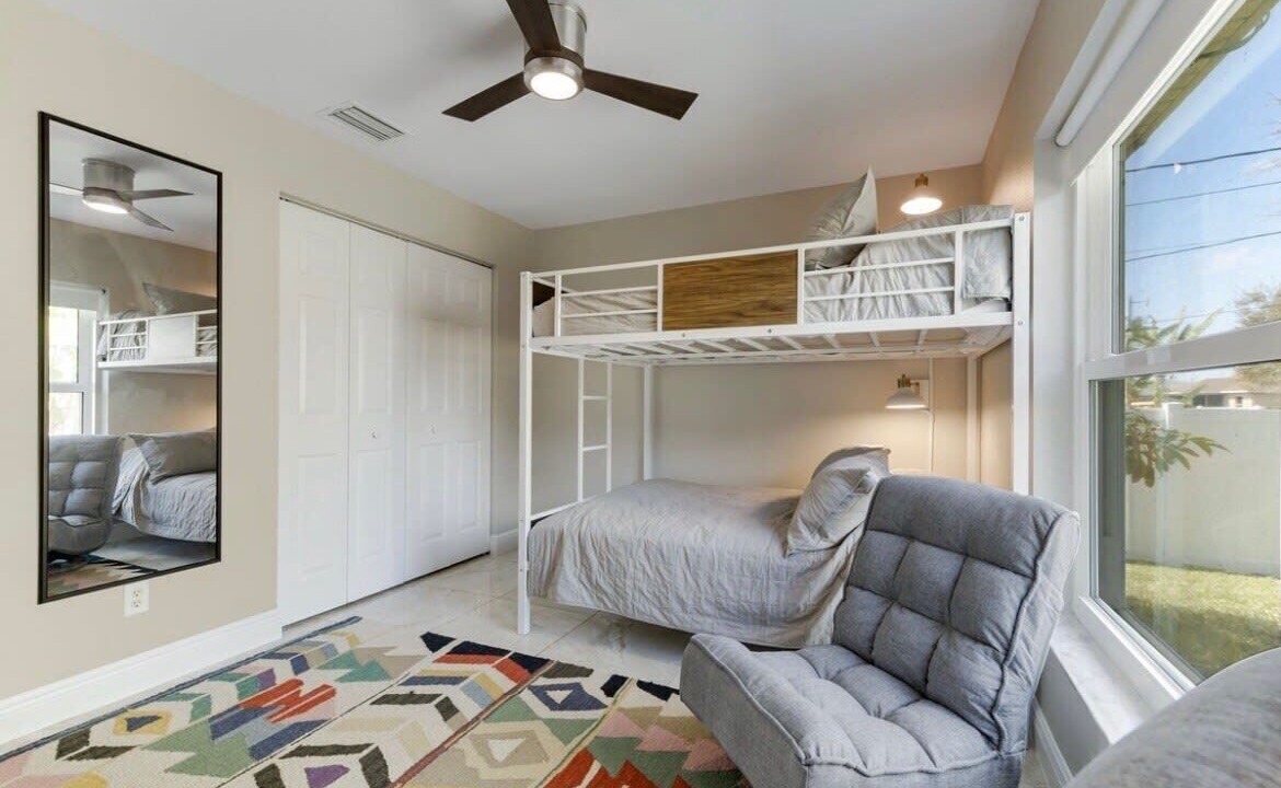 Photo of Bedroom in Diplomat