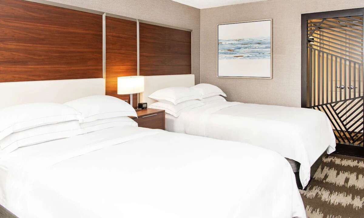 Photo of Bedroom in Carver City - Lincoln Gardens