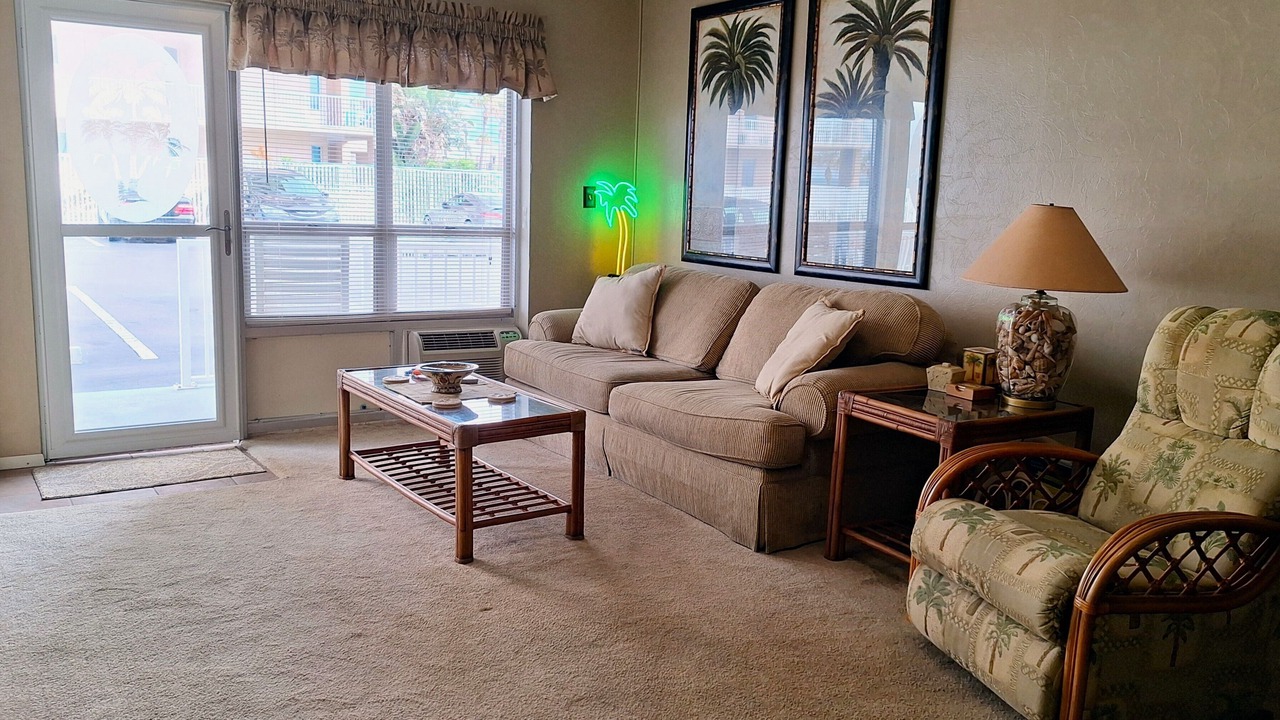 Photo of Livingroom in Ocean View Halifax Estates
