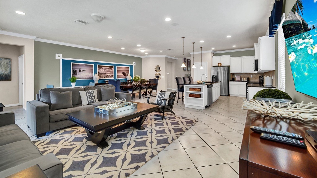 Photo of Livingroom in Four Corners