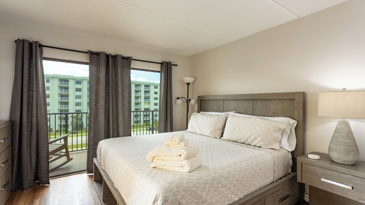 Photo of Bedroom in Winthrop Holding