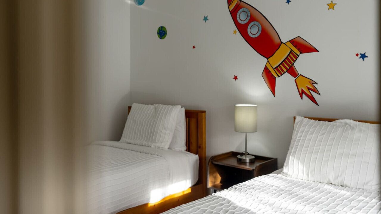 Photo of Bedroom in Crestwynd Bay