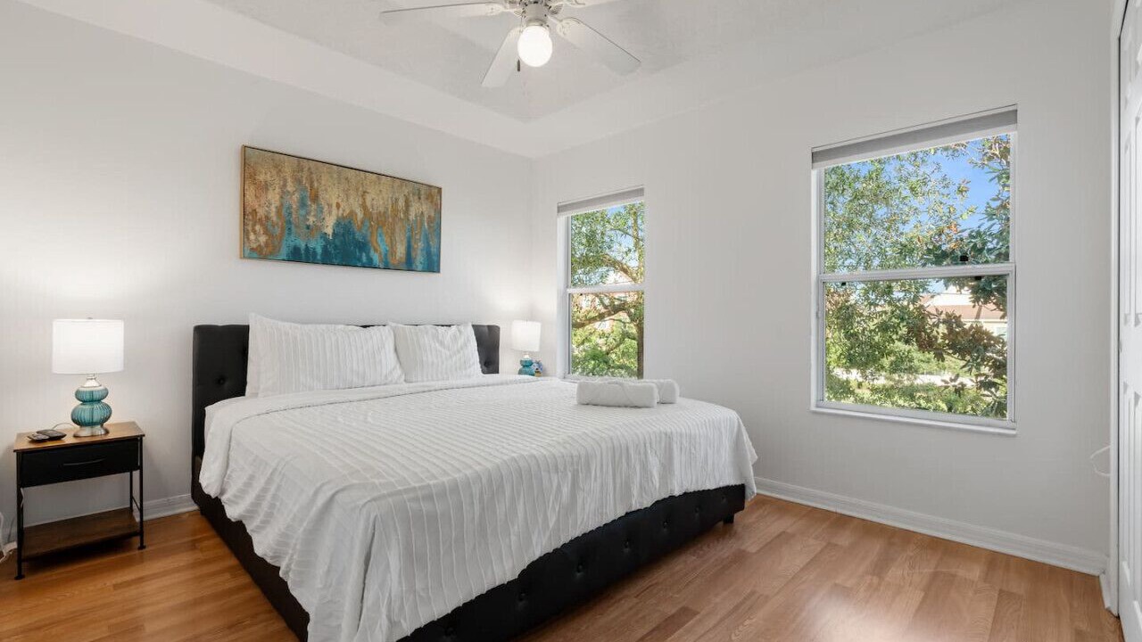 Photo of Bedroom in Crestwynd Bay