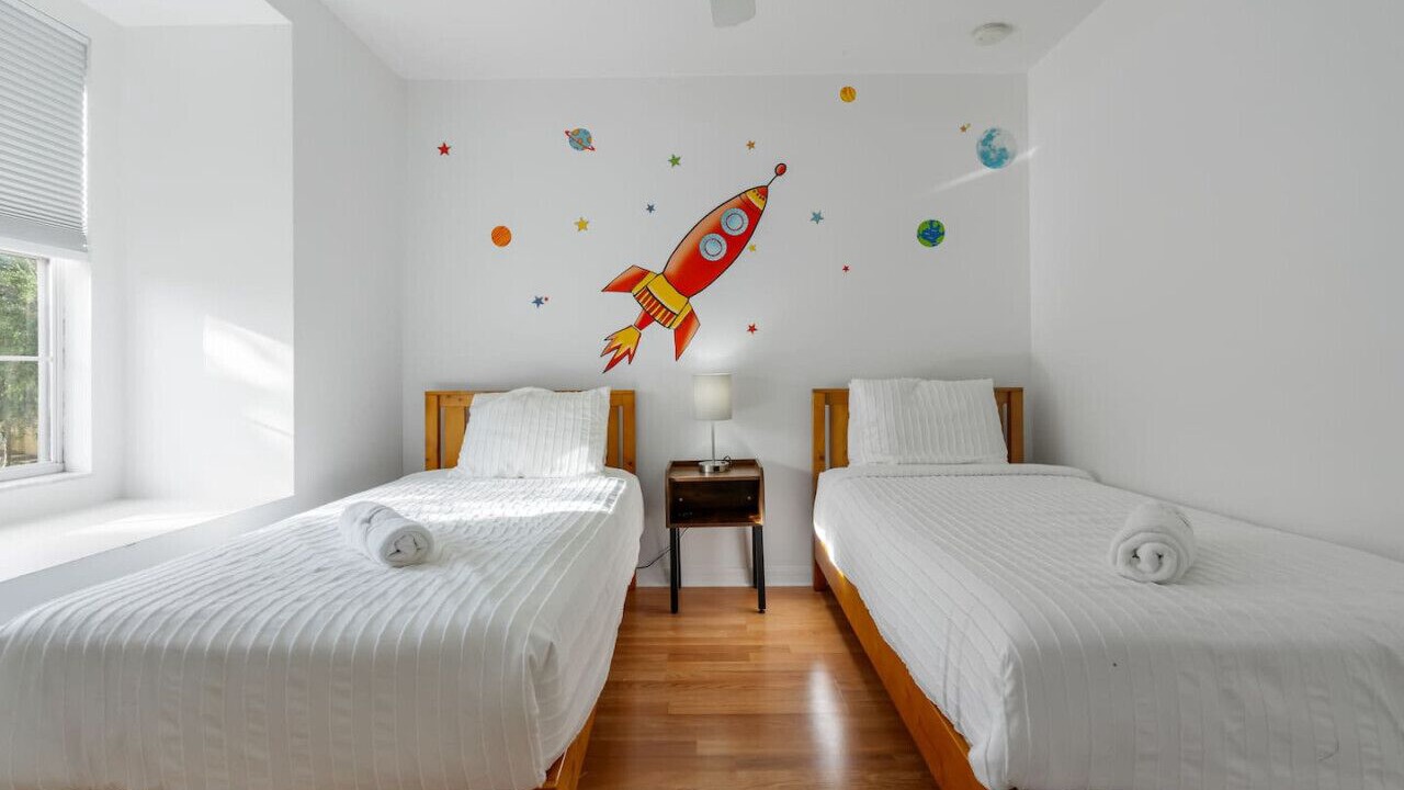 Photo of Bedroom in Crestwynd Bay