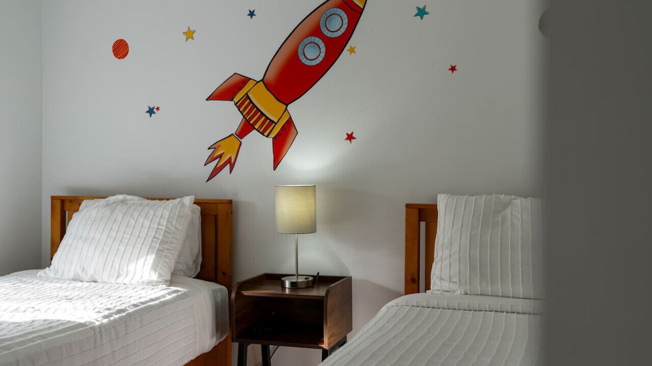 Photo of Bedroom in Crestwynd Bay