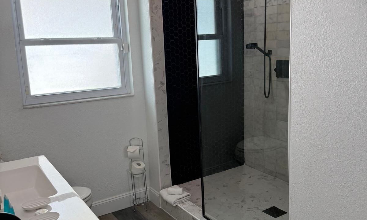 Photo of Bathroom in Cypress Gardens
