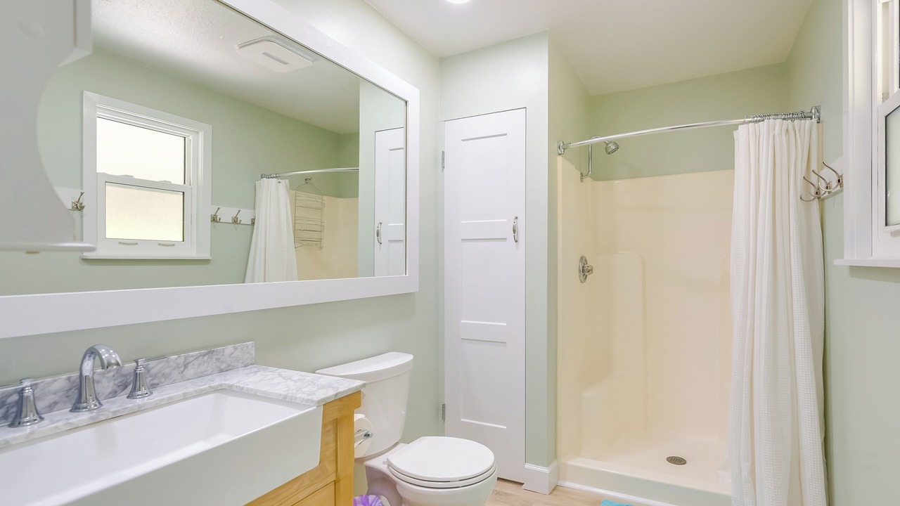 Photo of Bathroom in Old Town
