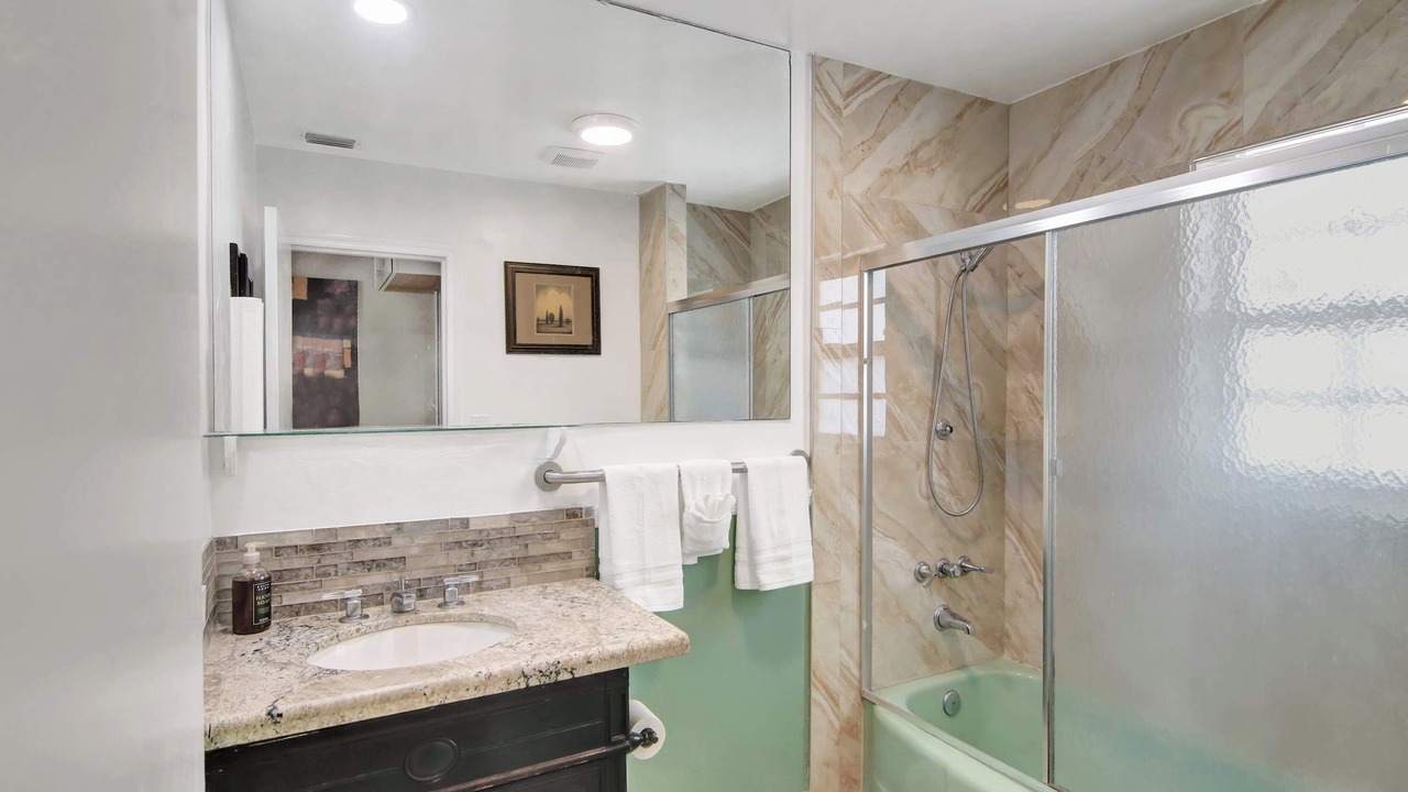 Photo of Bathroom in Riviera Beach