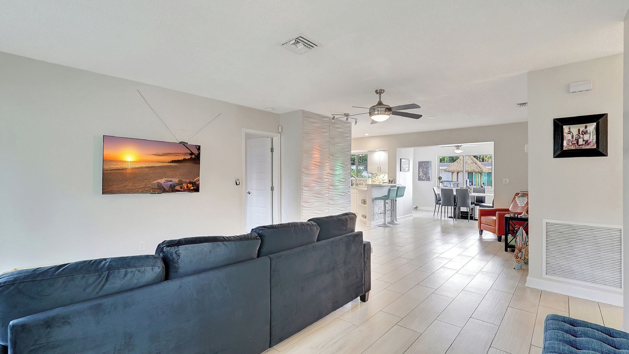 Photo of Bedroom in Pompano Isles