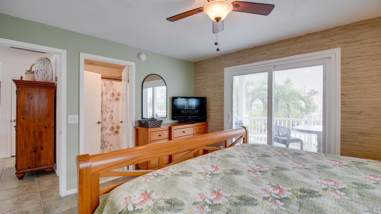 Photo of Bedroom in Cutthroat Harbor Estates