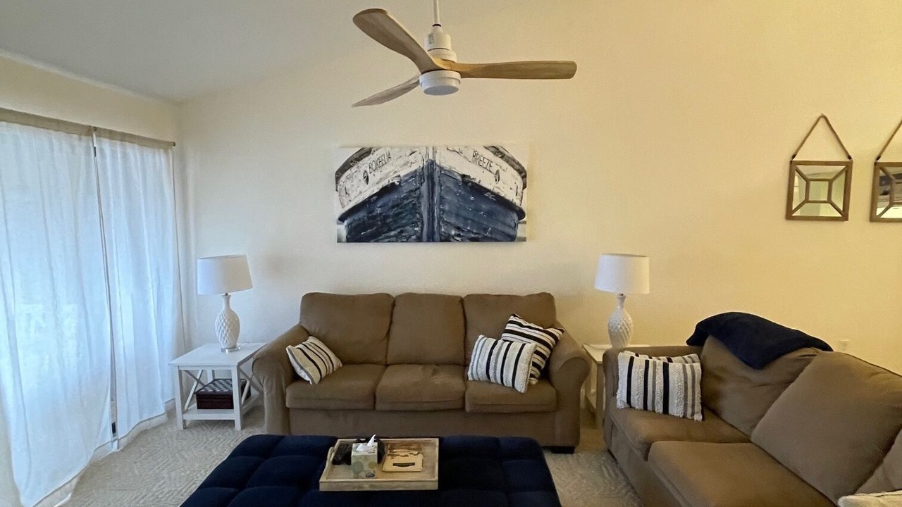 Photo of Livingroom in Bokeelia