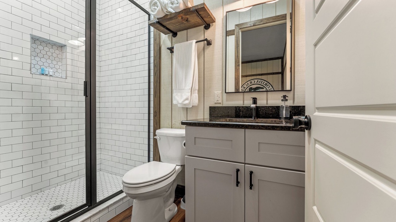 Photo of Bathroom in Brooksville