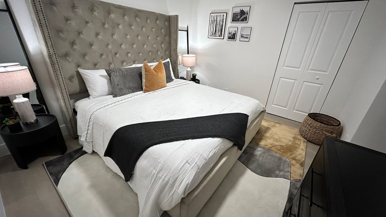 Photo of Bedroom in Lake Ida Shores