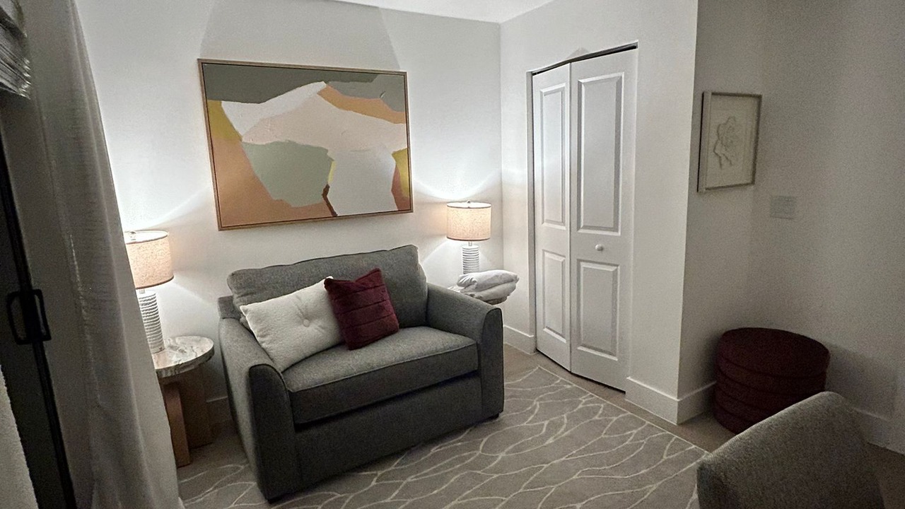 Photo of Livingroom in Lake Ida Shores