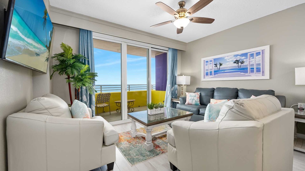 Photo of Livingroom in Brush - Stewarts