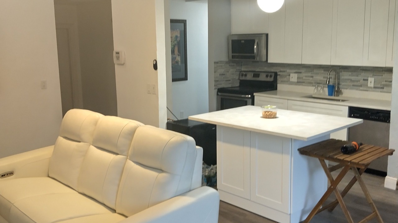 Photo of Livingroom in North Lauderdale