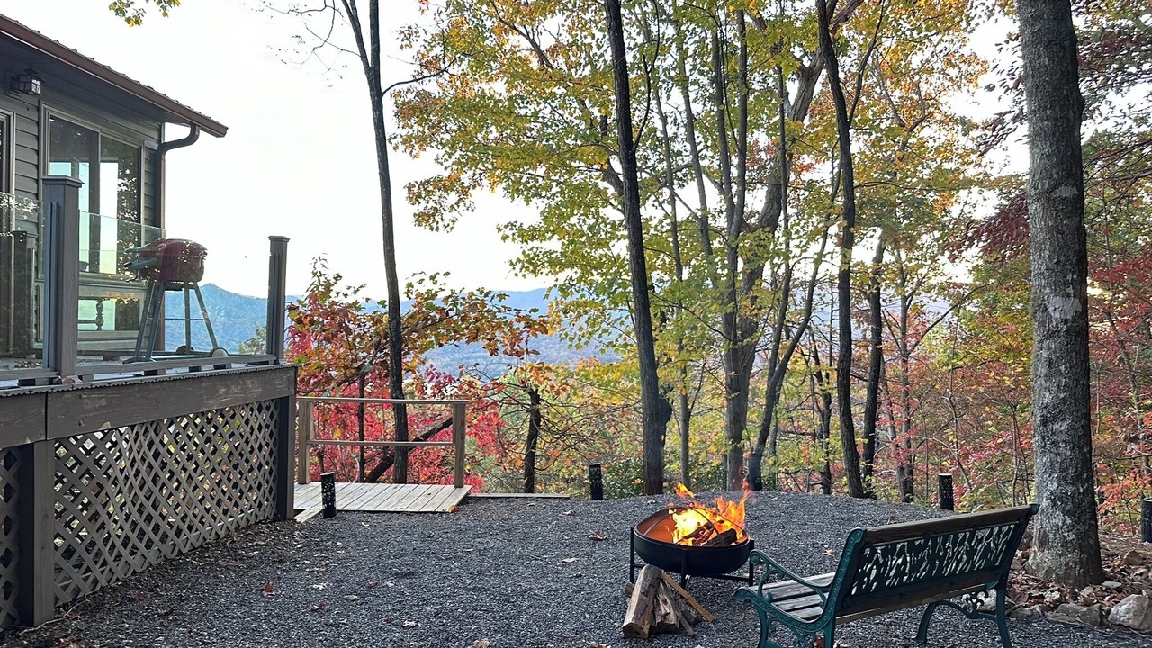 Photo of Others in Hiawassee