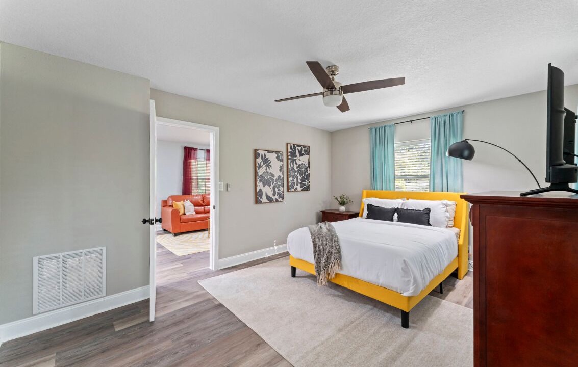 Photo of Bedroom in Murray Hill