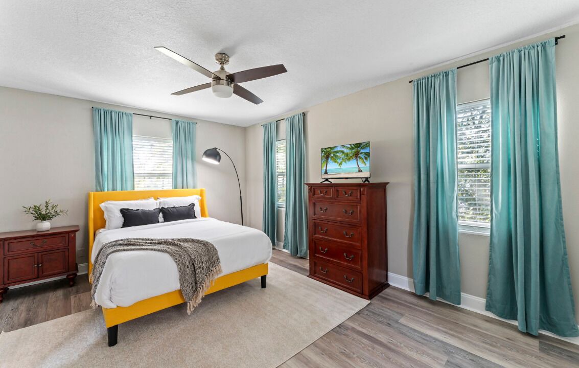 Photo of Bedroom in Murray Hill