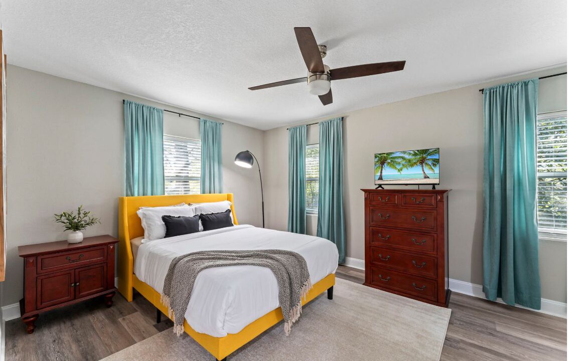 Photo of Bedroom in Murray Hill