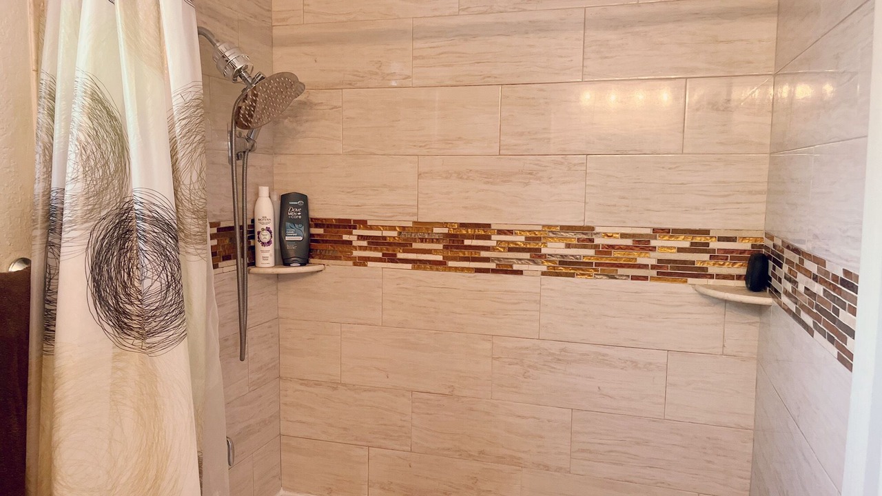 Photo of Bathroom in Davie