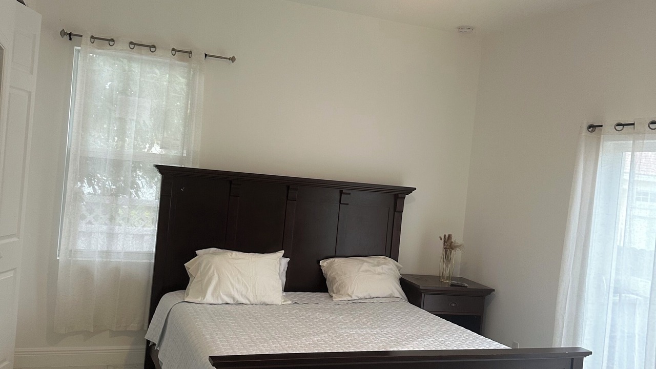 Photo of Bedroom in Dania Beach