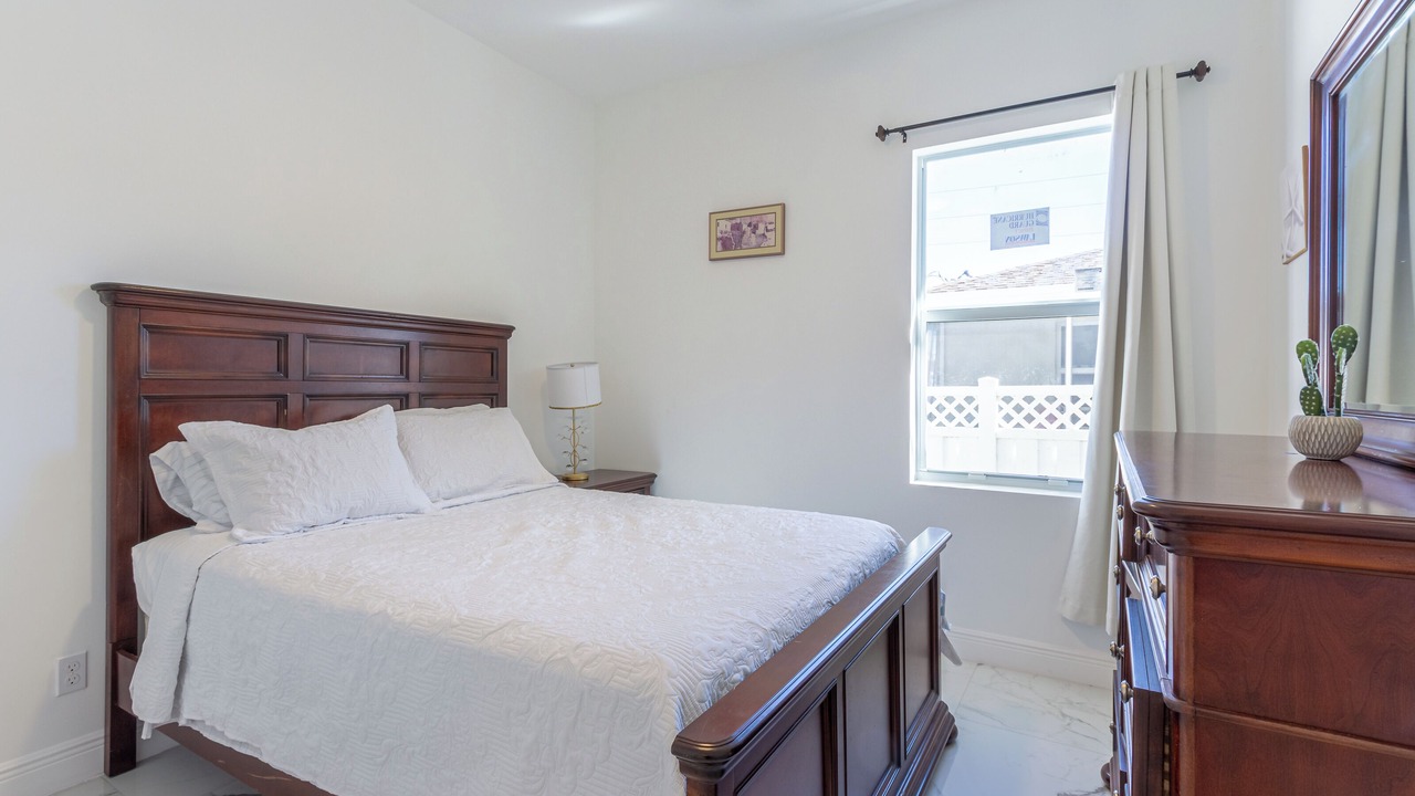 Photo of Bedroom in Dania Beach