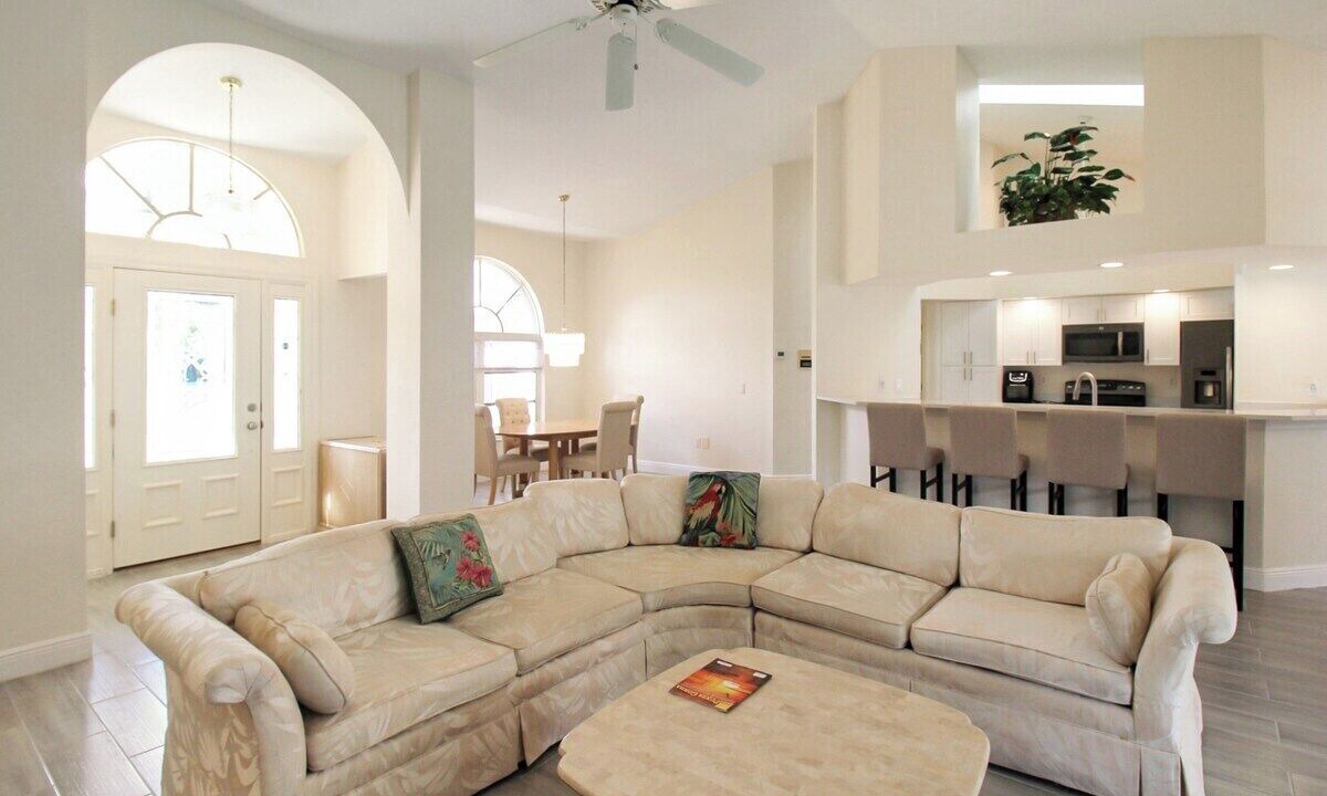 Photo of Livingroom in Deep Creek