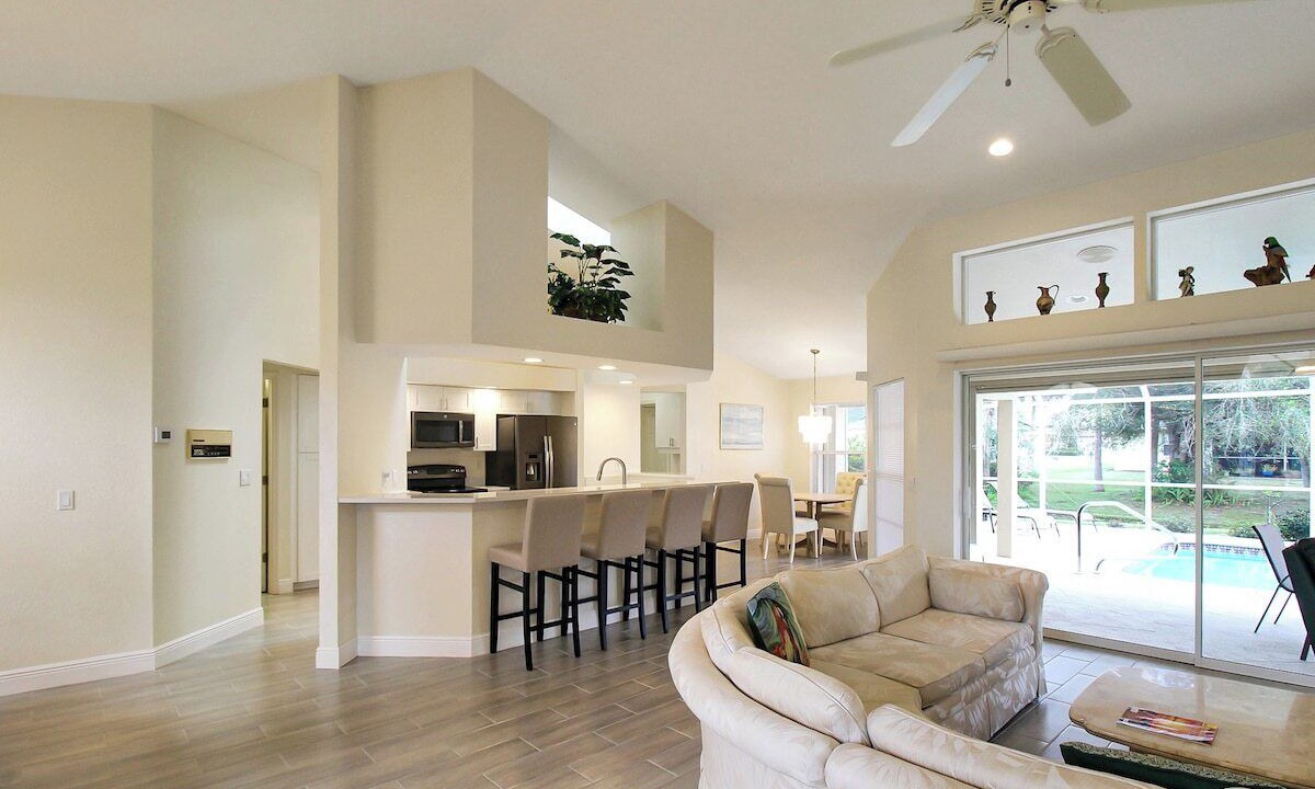 Photo of Livingroom in Deep Creek