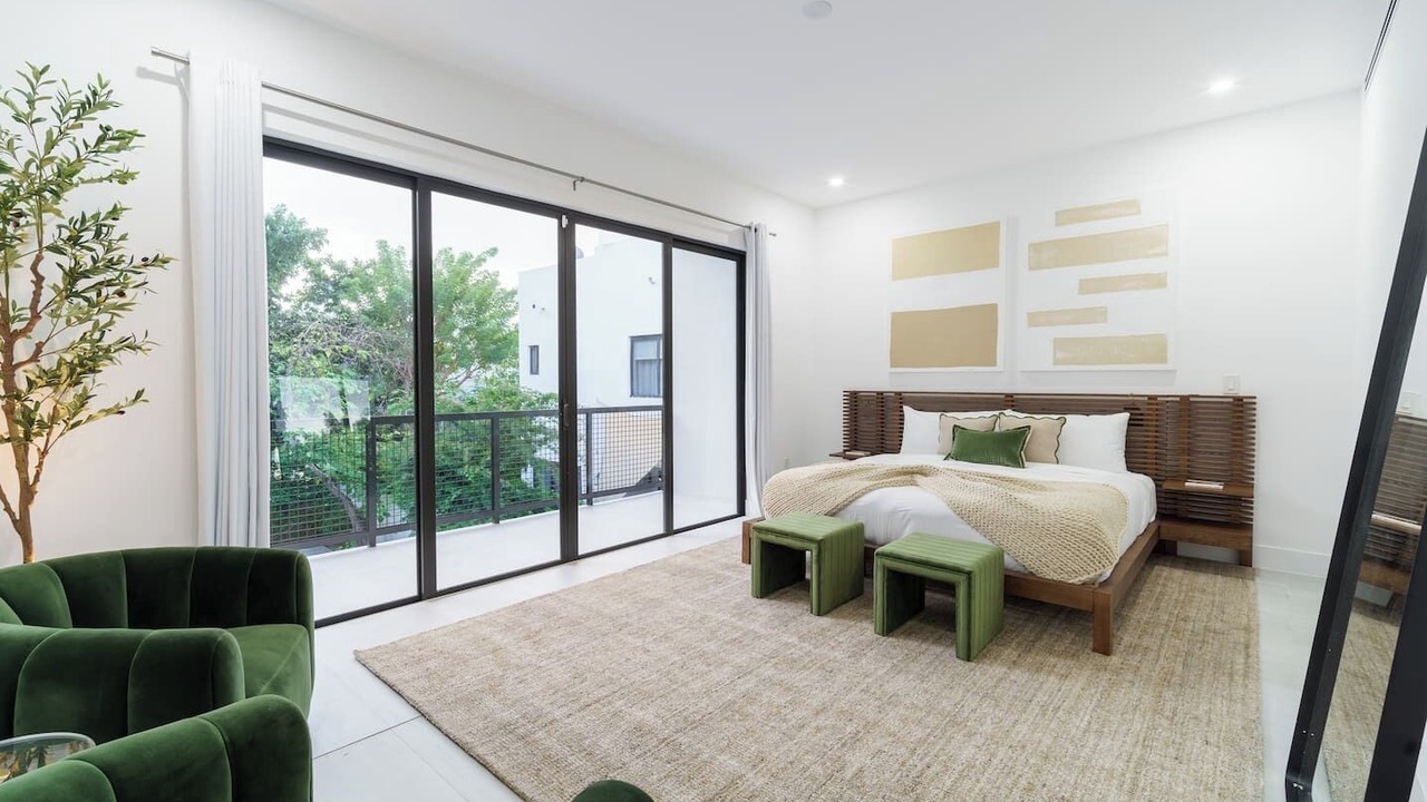 Photo of Bedroom in Coconut Grove