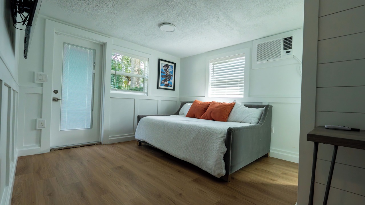 Photo of Bedroom in Bay Towne
