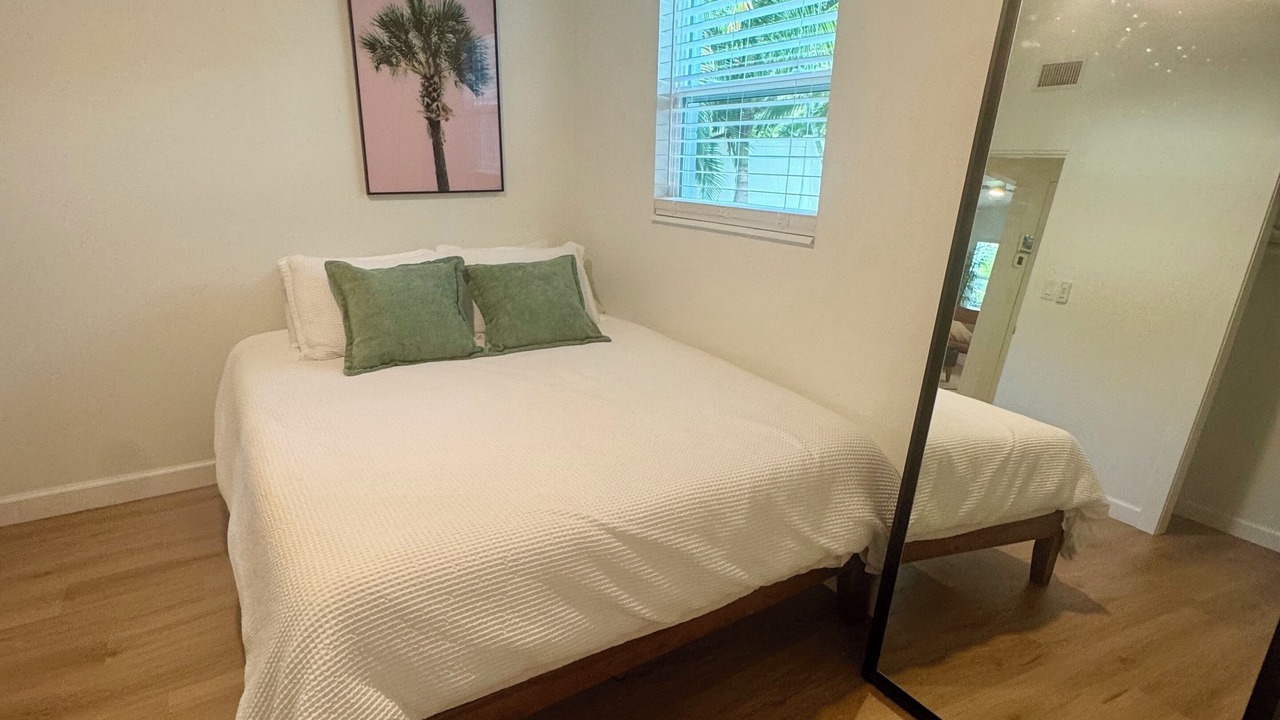Photo of Bedroom in Bay Towne