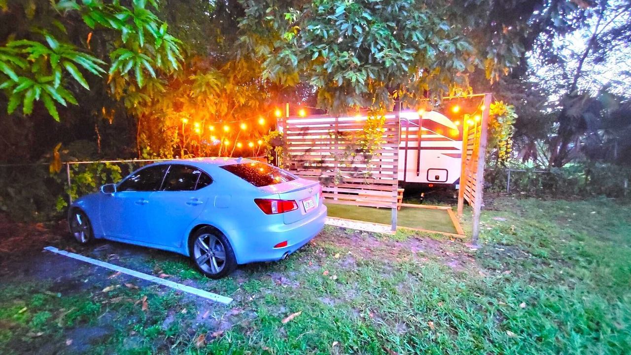 Photo of Outdoor in Woodford Park