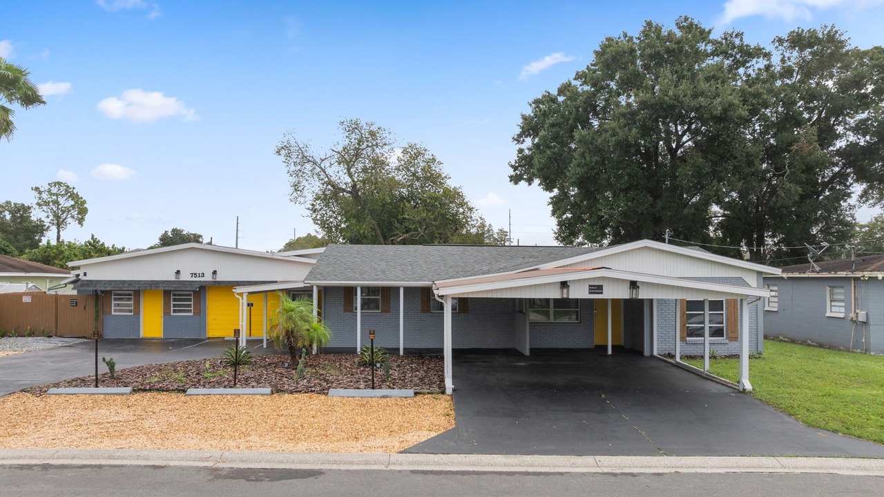 Photo of Outdoor in Egypt Lake-Leto